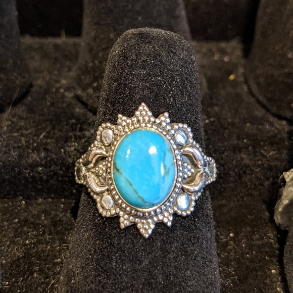 Arizona Mohave Turquoise .925 Silver Ring, size 8 - Picture 3 of 8